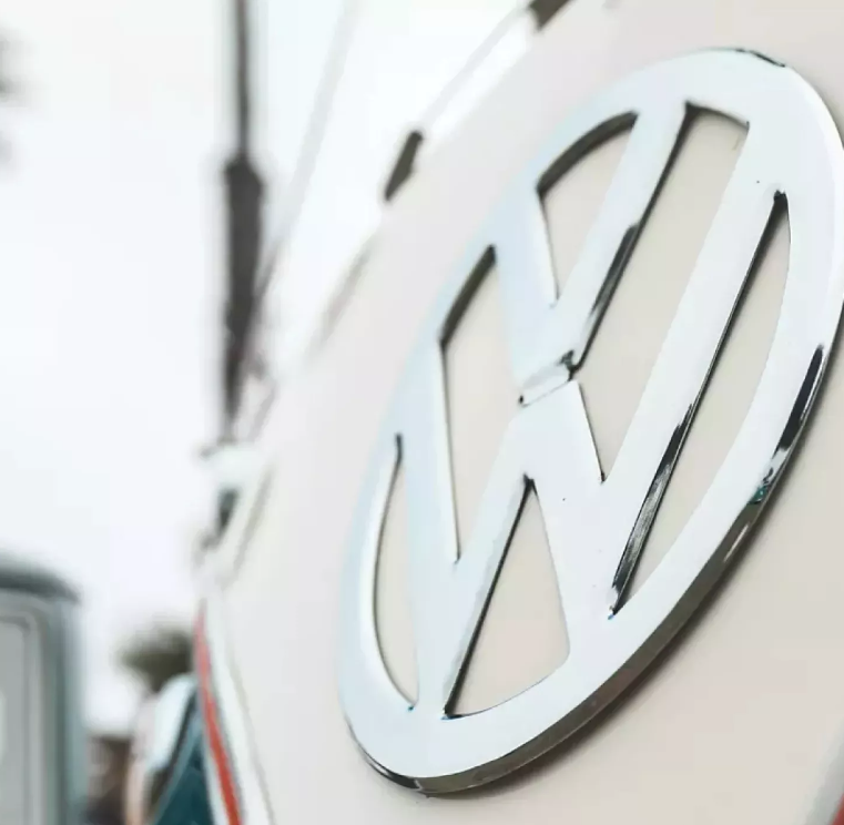 Volkswagen �������� ����������� ������ ������� Transporter